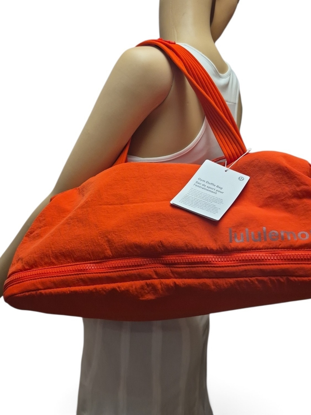 lululemon athletica Vibrant Red Tote - Picture 2 of 8